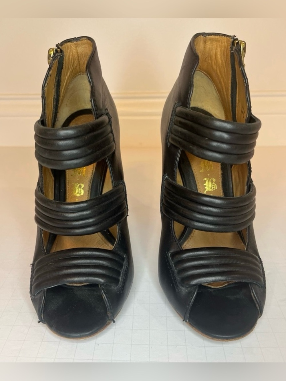 L.A.M.B Three Strap Ankle Zip Heeled Sandals - Picture 8 of 8